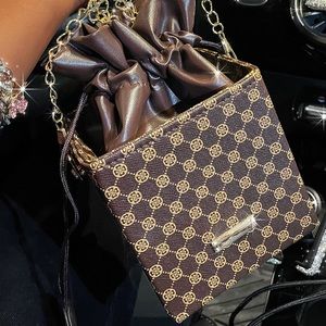 NEW| Women’s Drawstring Shoulder Crossbody Messenger Bag